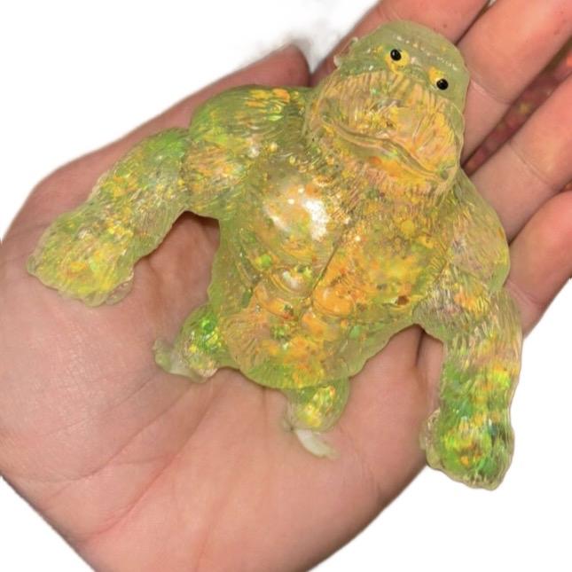 GORILLA Glitter Sugar Squishy Gorillas Slowly Reforms Back to Shape Collectible Squishy Toys in 4 Colours